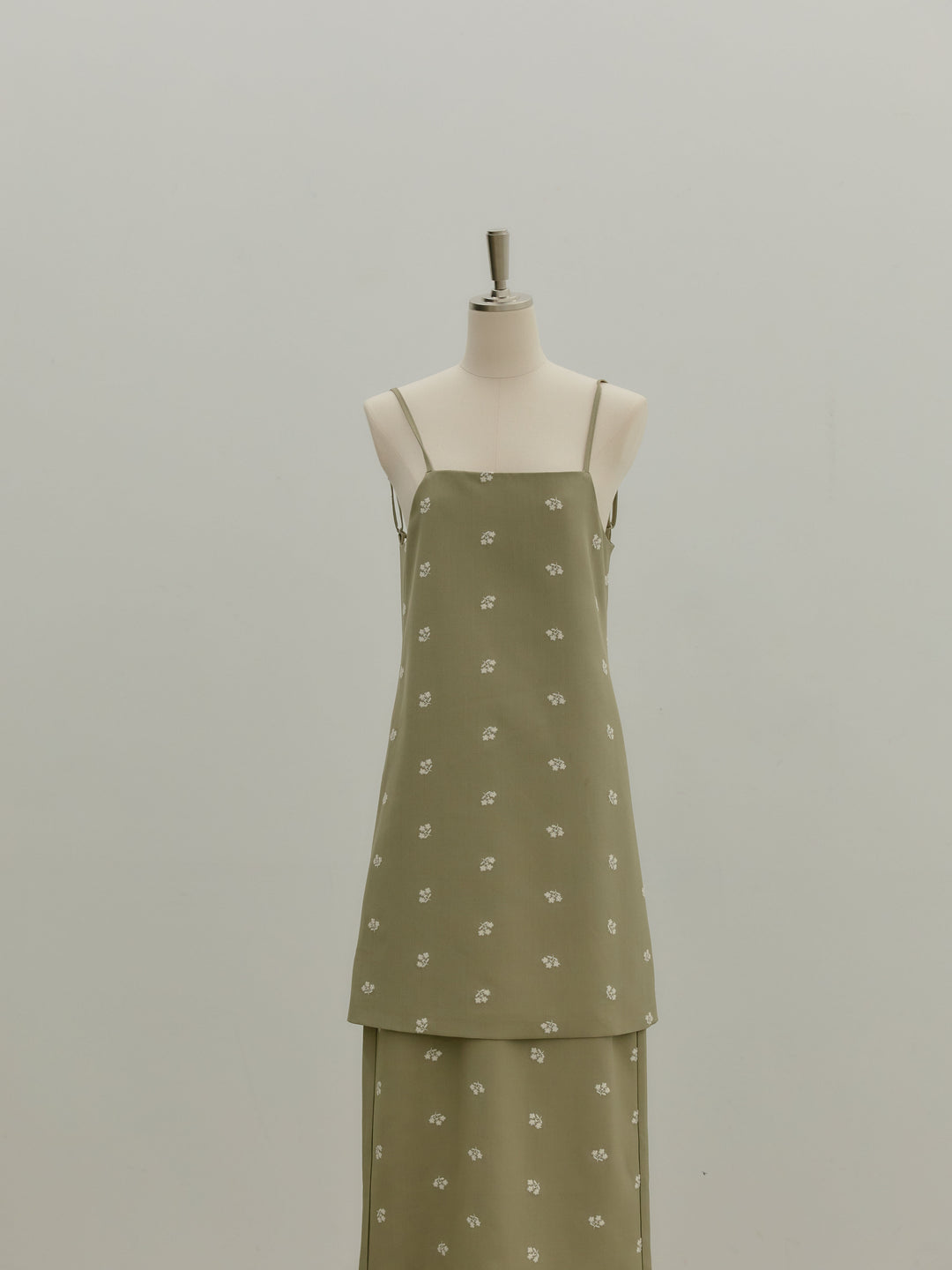 フラワー刺繍バックオープンチュニックキャミソール