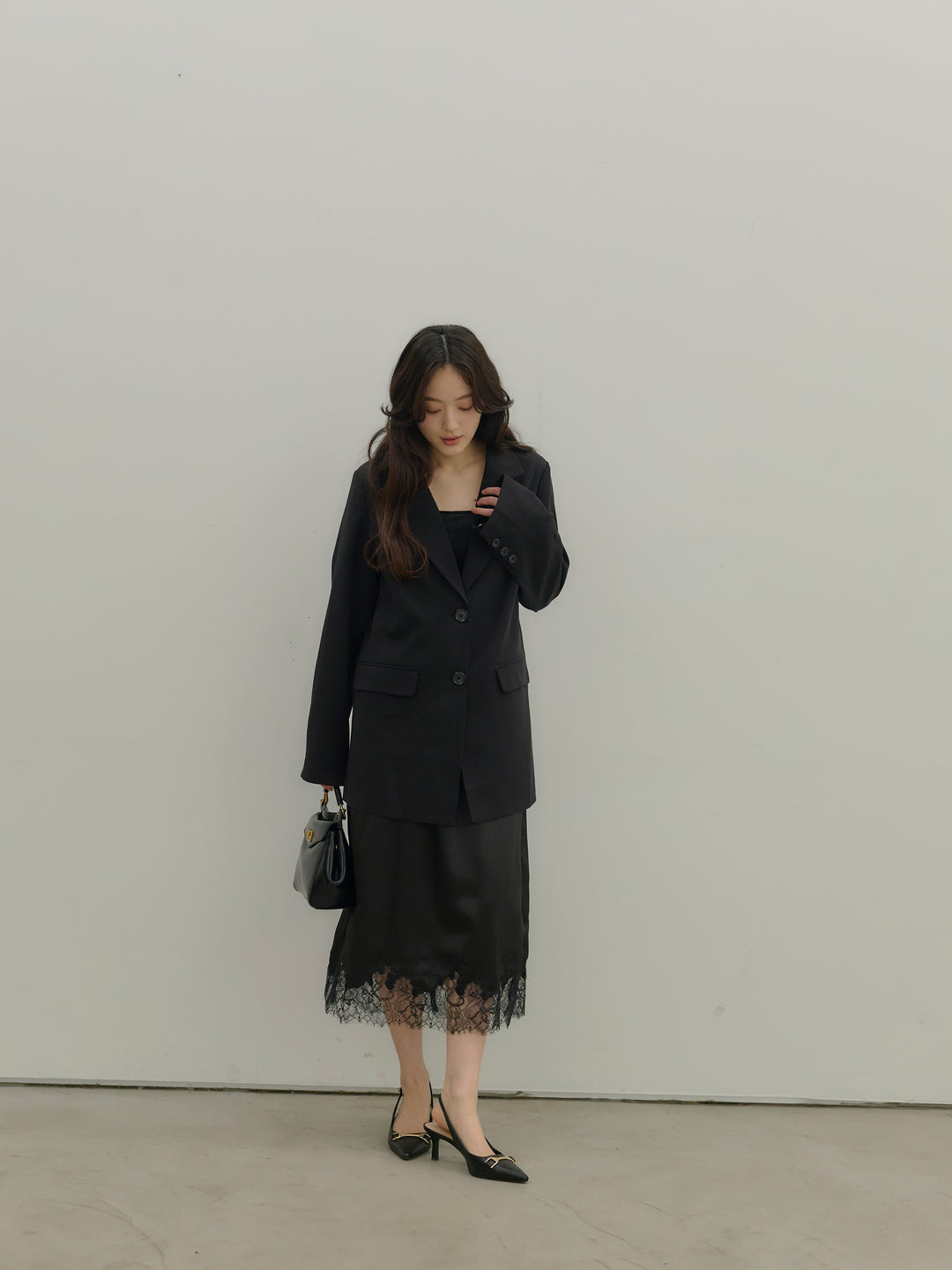 【SET】【Essential】Authentic jacket+裾レースサテンミディスカート(2set)