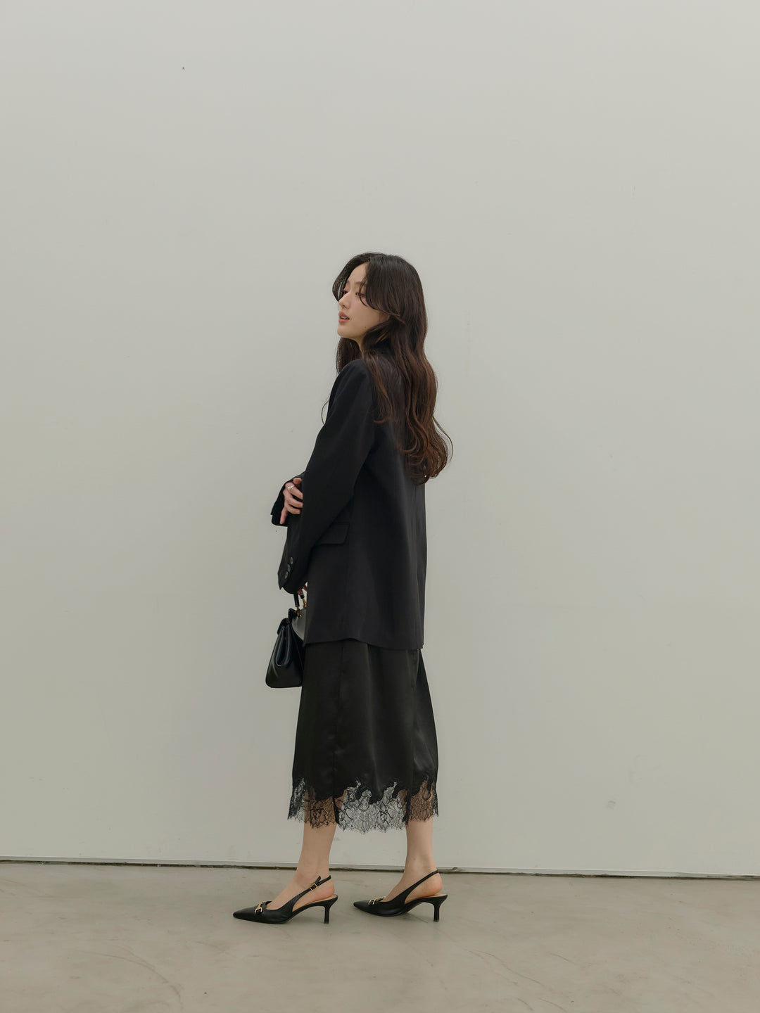 【SET】【Essential】Authentic jacket+裾レースサテンミディスカート(2set)