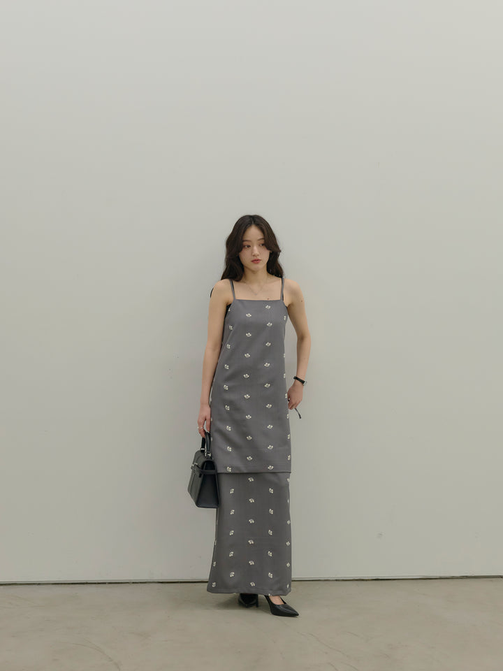 フラワー刺繍バックオープンチュニックキャミソール