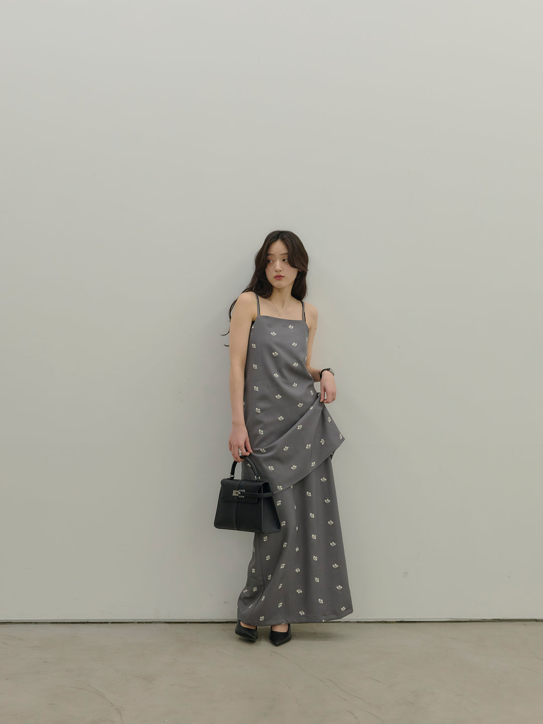 フラワー刺繍バックオープンチュニックキャミソール