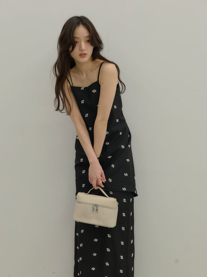 フラワー刺繍バックオープンチュニックキャミソール