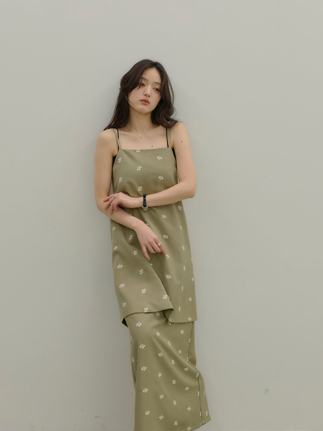 フラワー刺繍バックオープンチュニックキャミソール