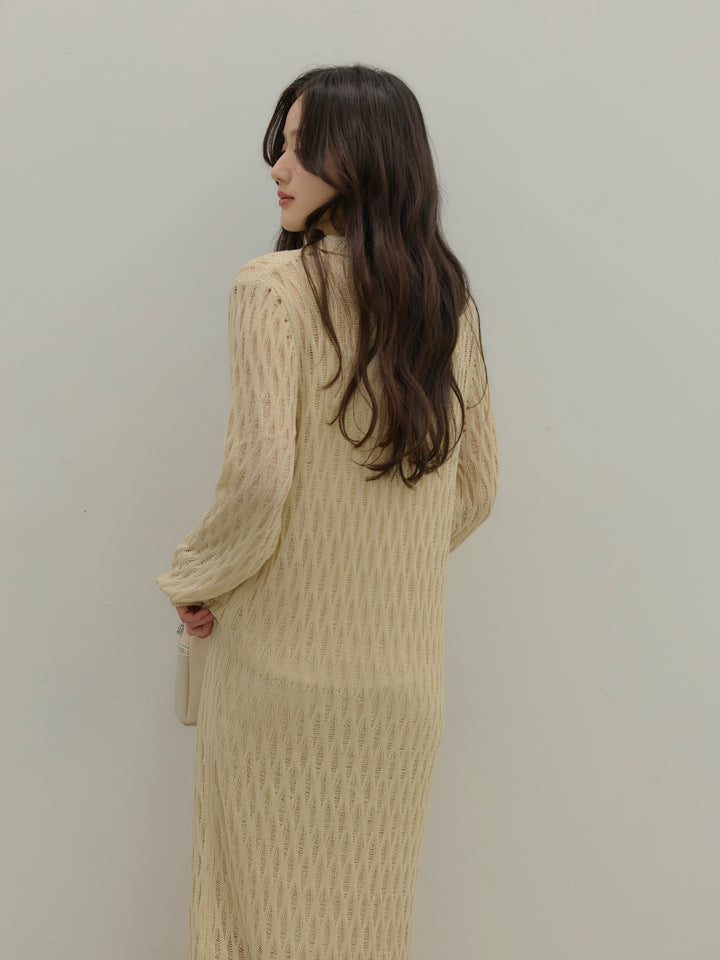 透かし編み襟付きニットドレス(インナーミニワンピ付き)