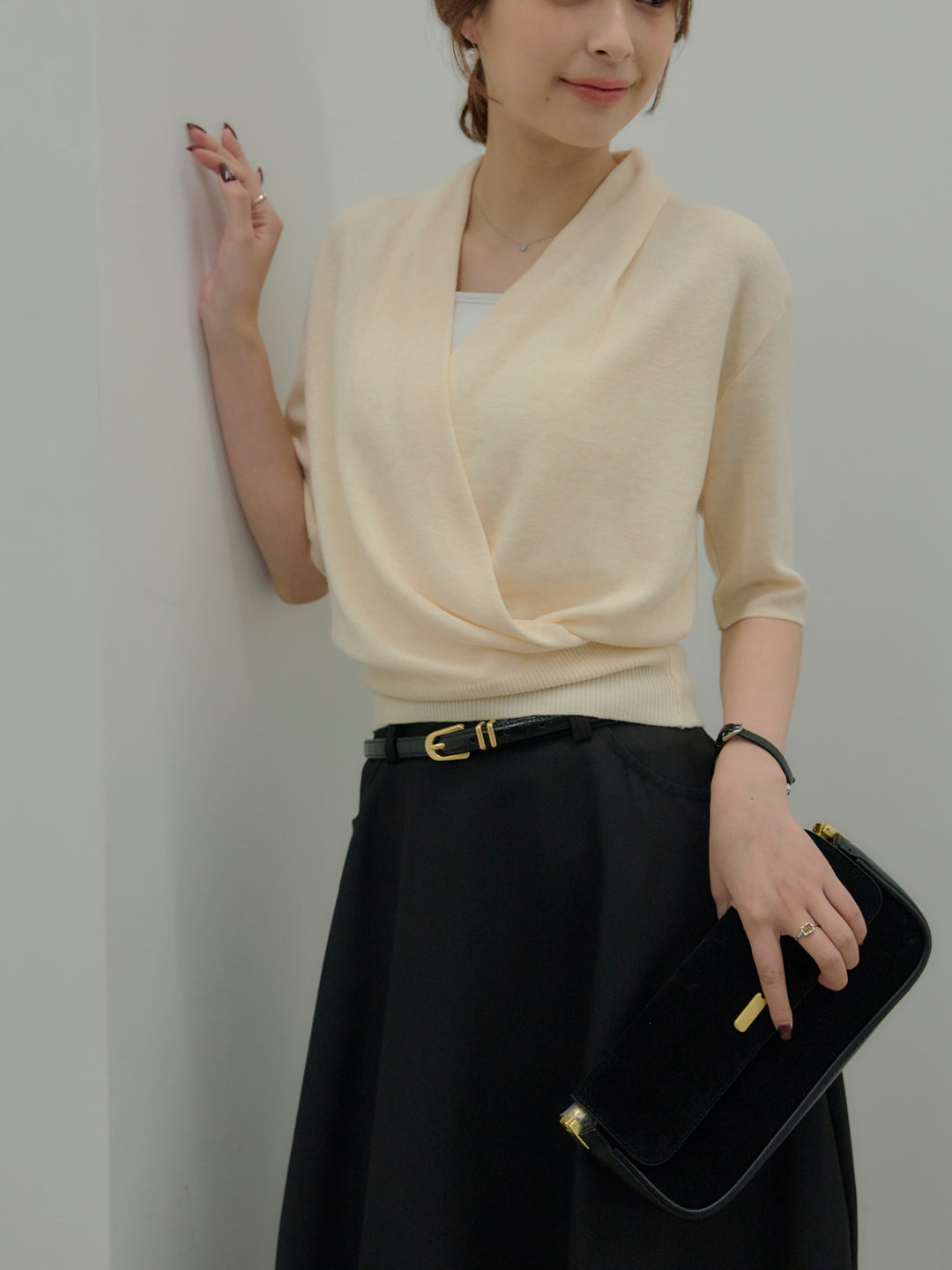 フロントクロスデザインニットトップス