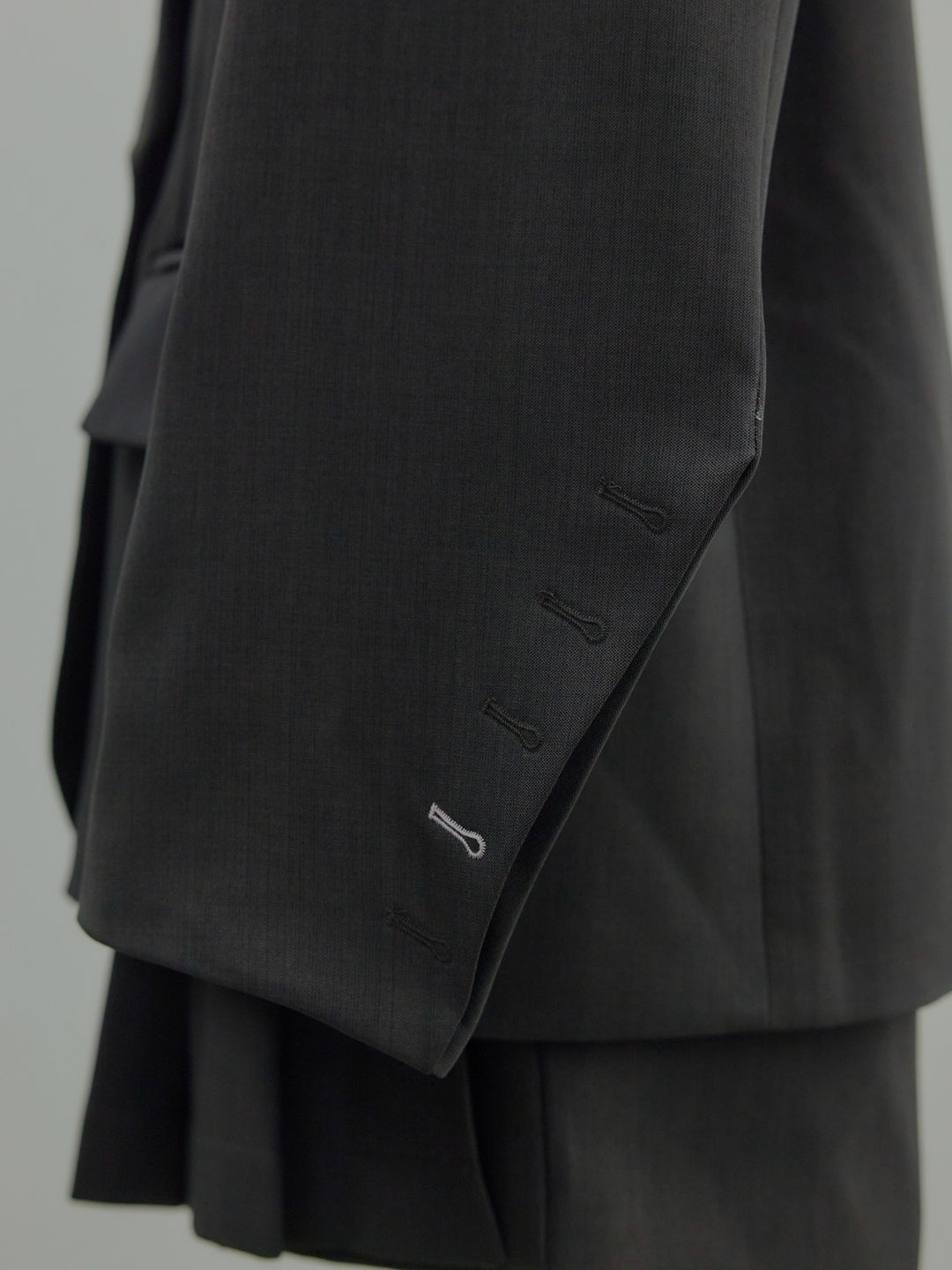 オーバーサイズループスリーブジャケット＆プリーツミニスコートSET UP