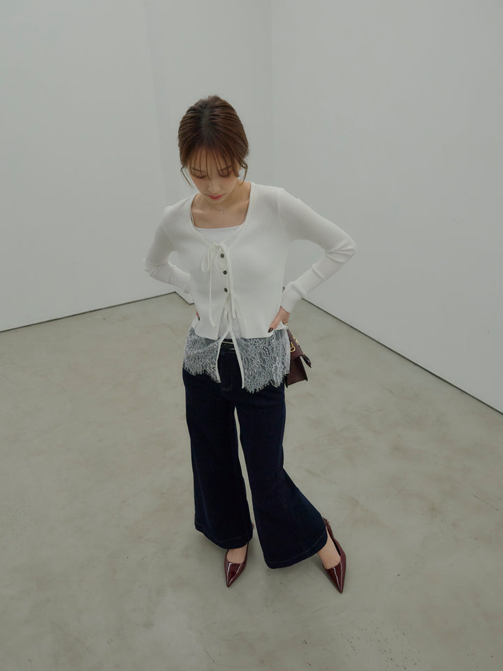 【SET】レースレイヤードデザインVネックトップス+カットリブカップ付きバッククロスキャミソール(2set)