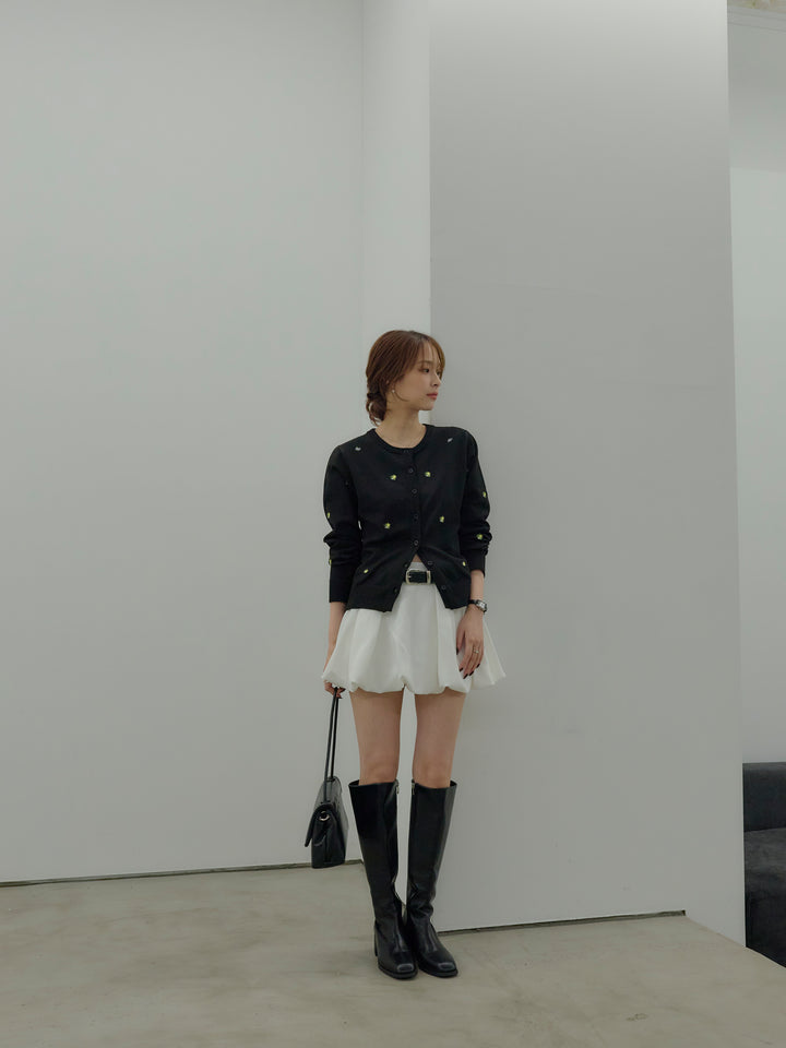 フルーツ刺繍クルーネックカーディガン