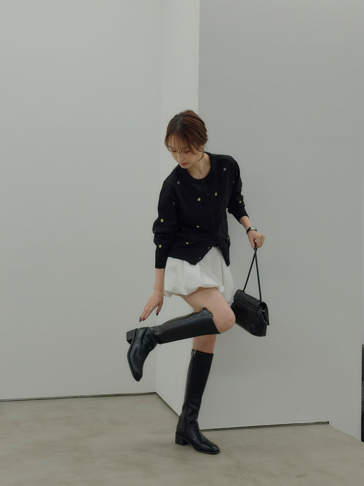 フルーツ刺繍クルーネックカーディガン