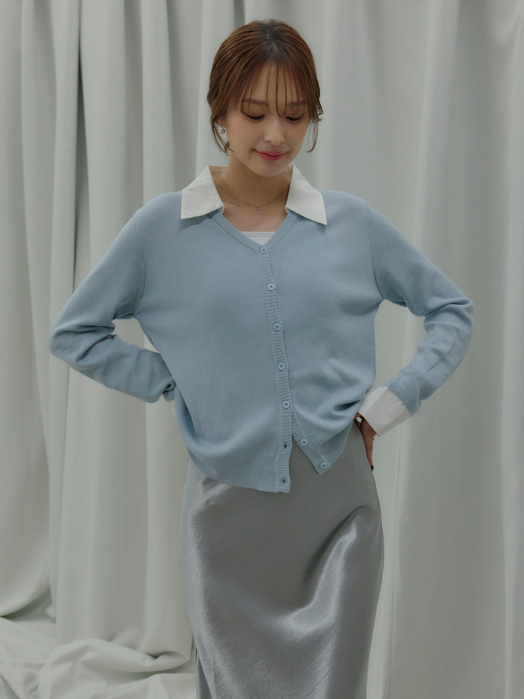 【SET】襟付きポロニットカーディガン+リュクスAラインサテンスカート(2set)