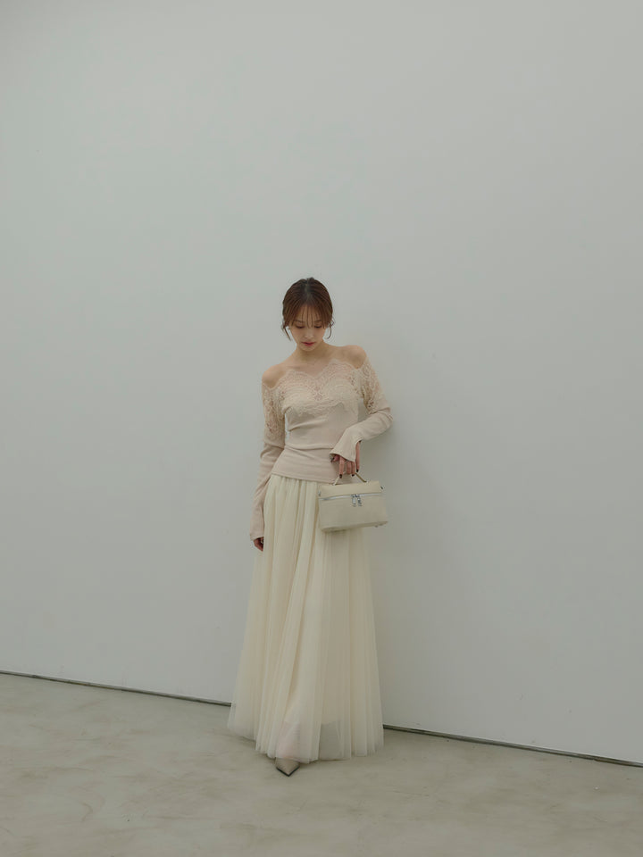 レースドッキングオフショルトップス