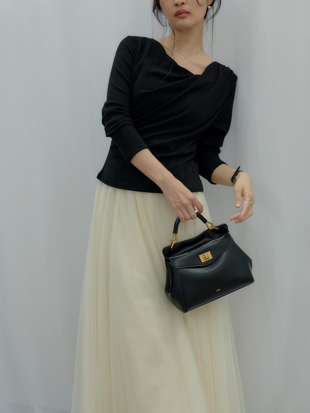 【SET】ドレープデザインカットソー+ボリュームチュールスカート(2set)