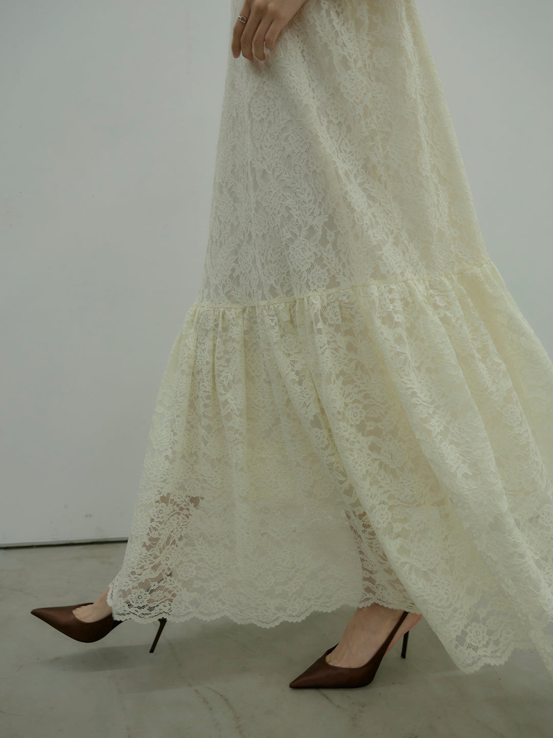 フラワーレースフレアキャミドレス