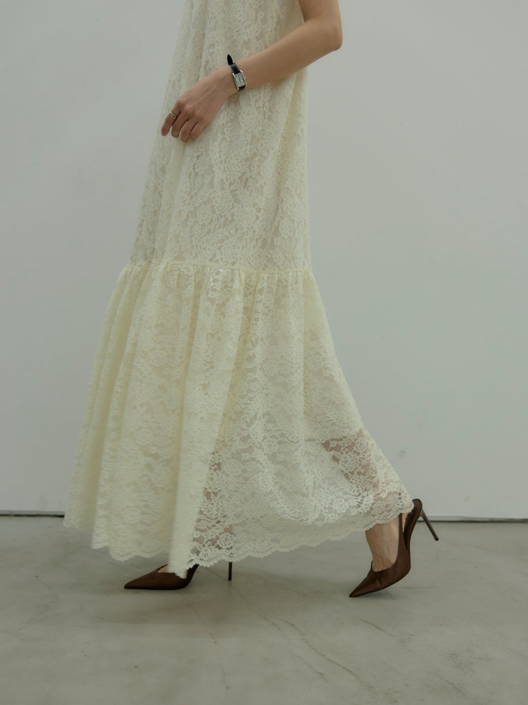 フラワーレースフレアキャミドレス