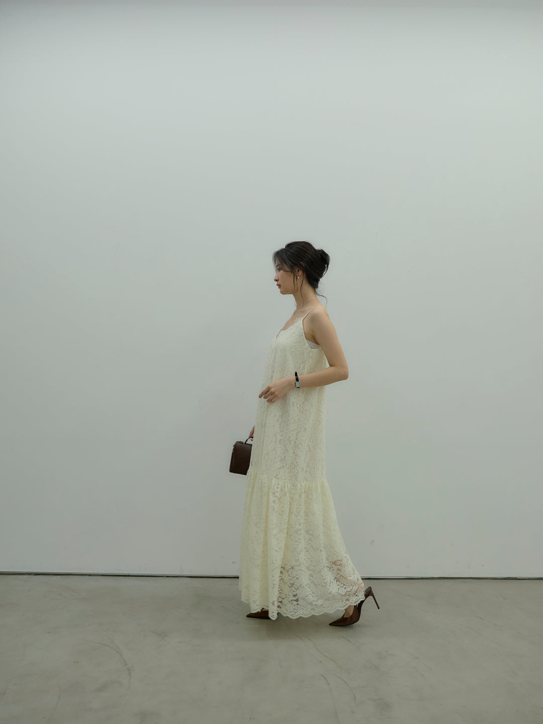 フラワーレースフレアキャミドレス