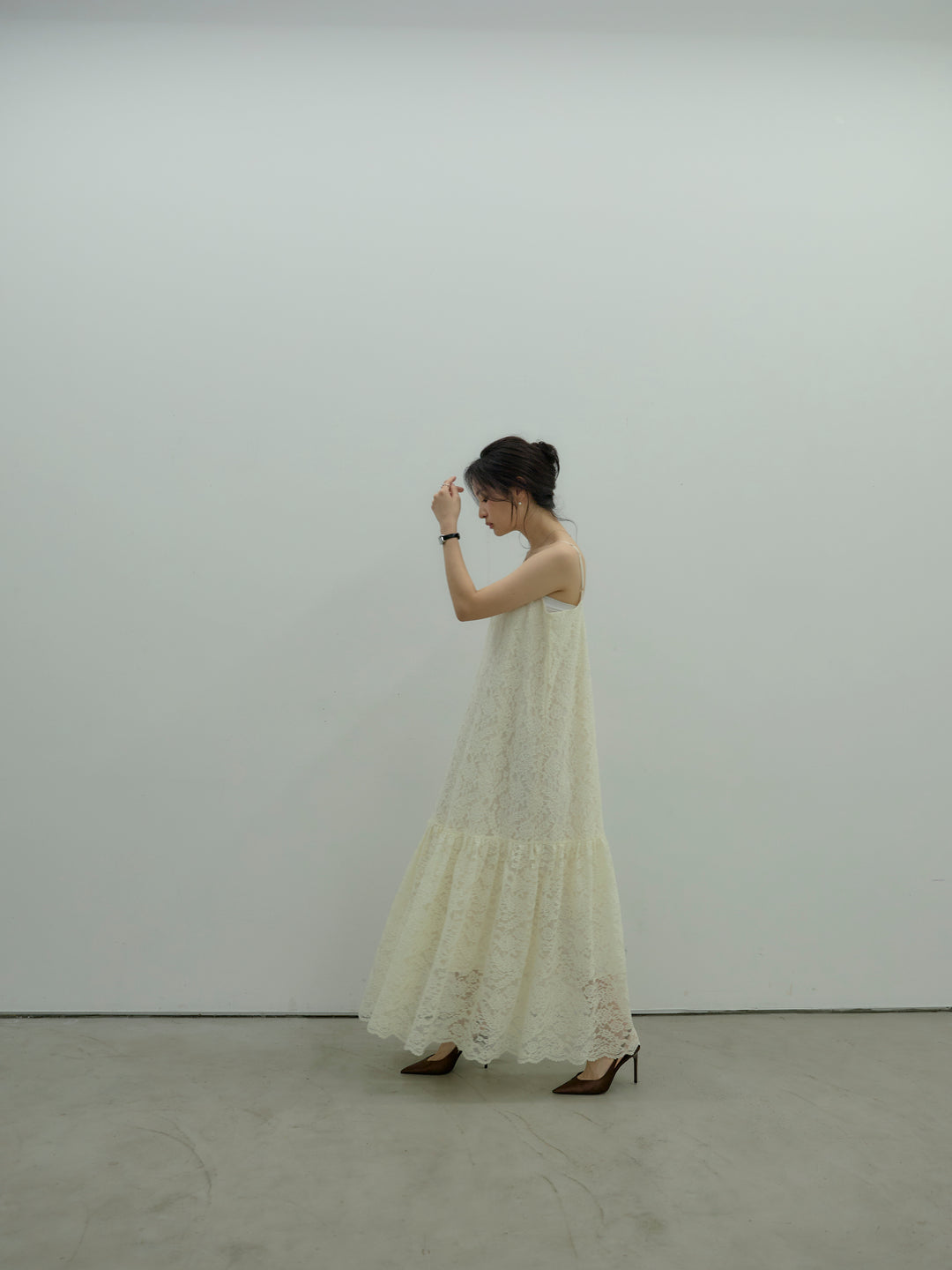 フラワーレースフレアキャミドレス