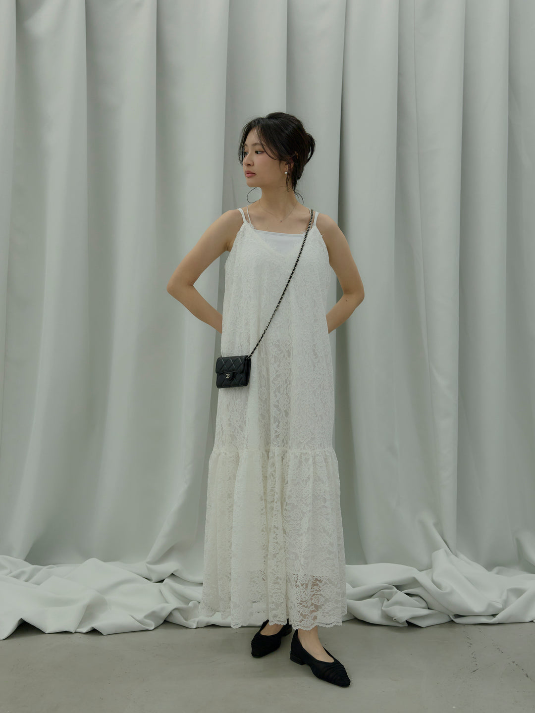 フラワーレースフレアキャミドレス