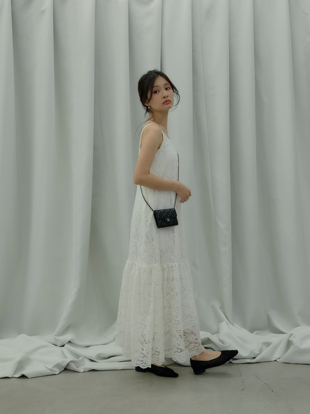 フラワーレースフレアキャミドレス