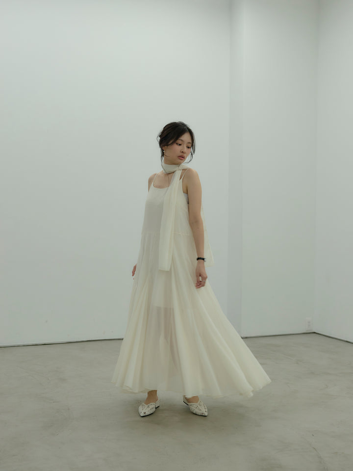 タイ付きシフォンラッフルキャミワンピース