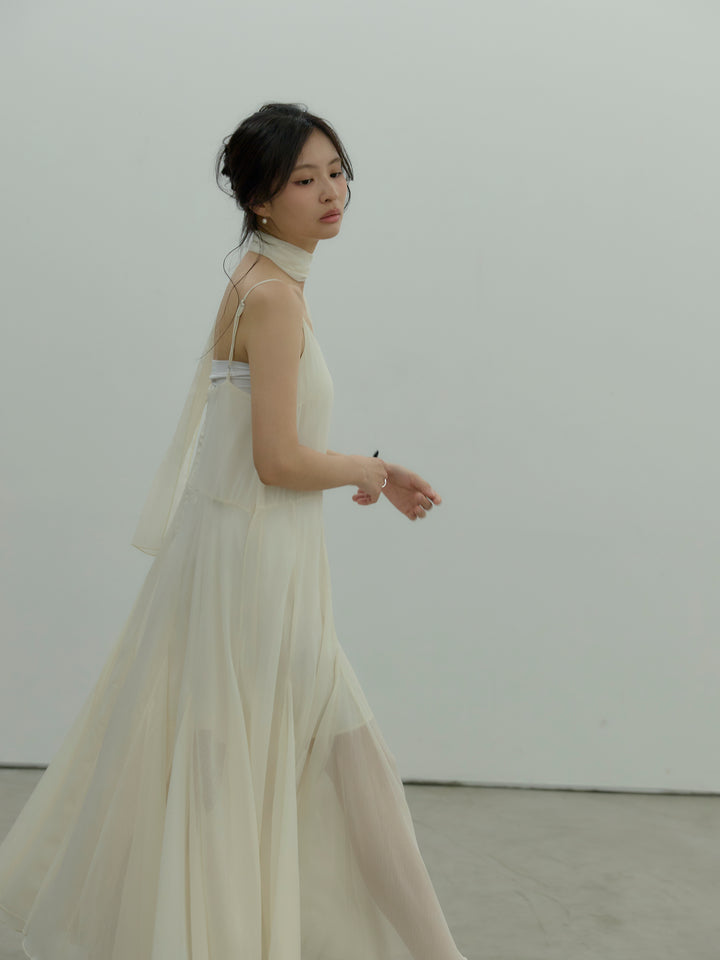 タイ付きシフォンラッフルキャミワンピース