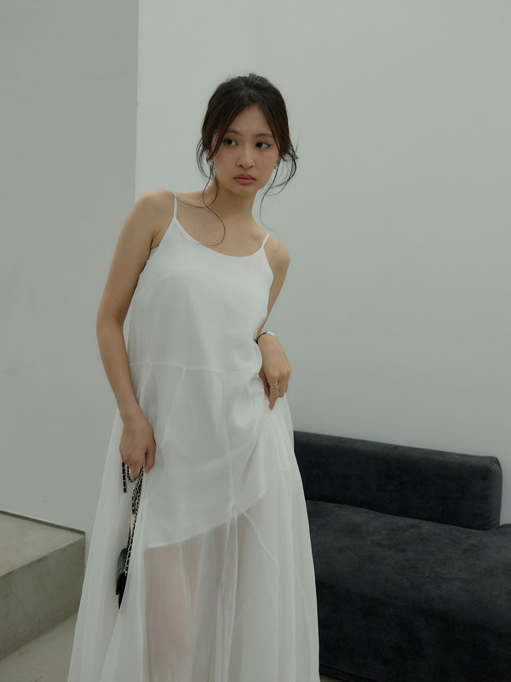 タイ付きシフォンラッフルキャミワンピース