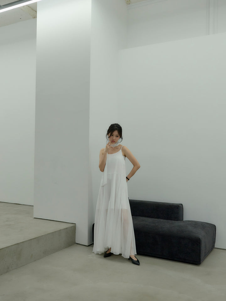 タイ付きシフォンラッフルキャミワンピース