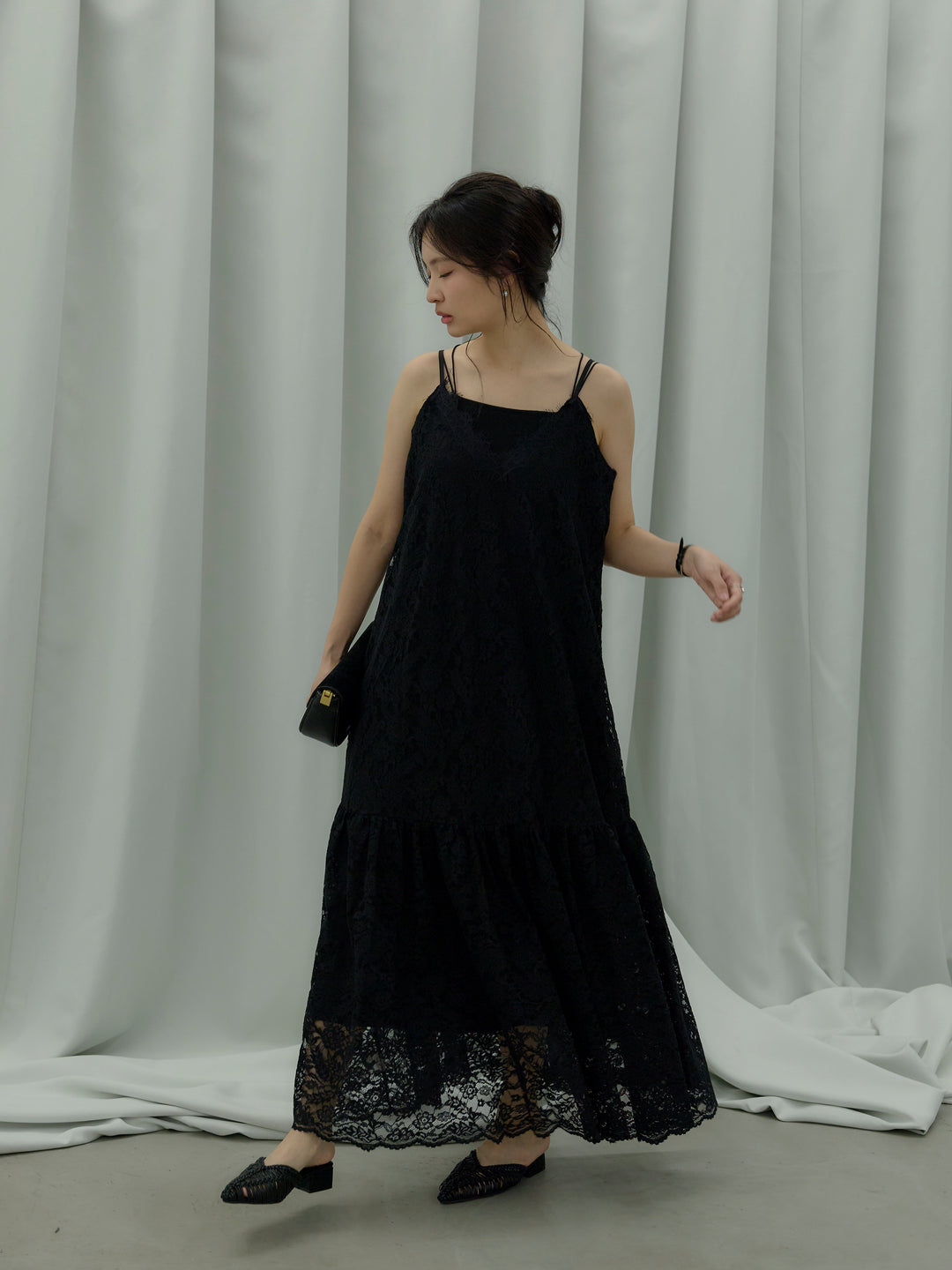 フラワーレースフレアキャミドレス