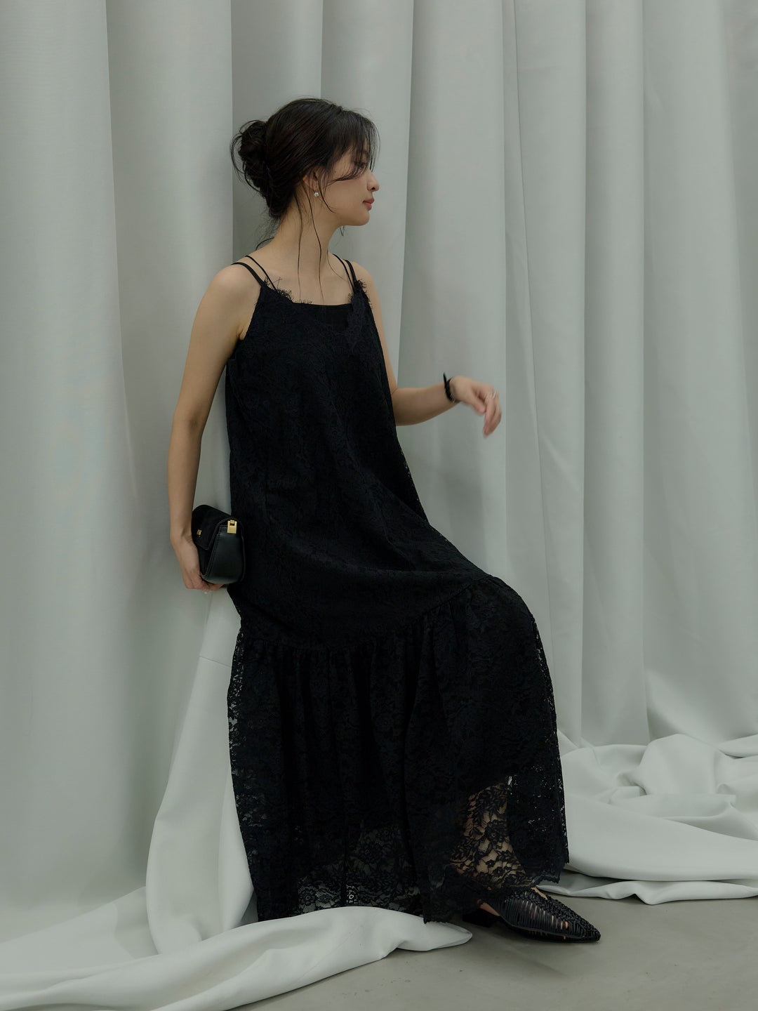 フラワーレースフレアキャミドレス