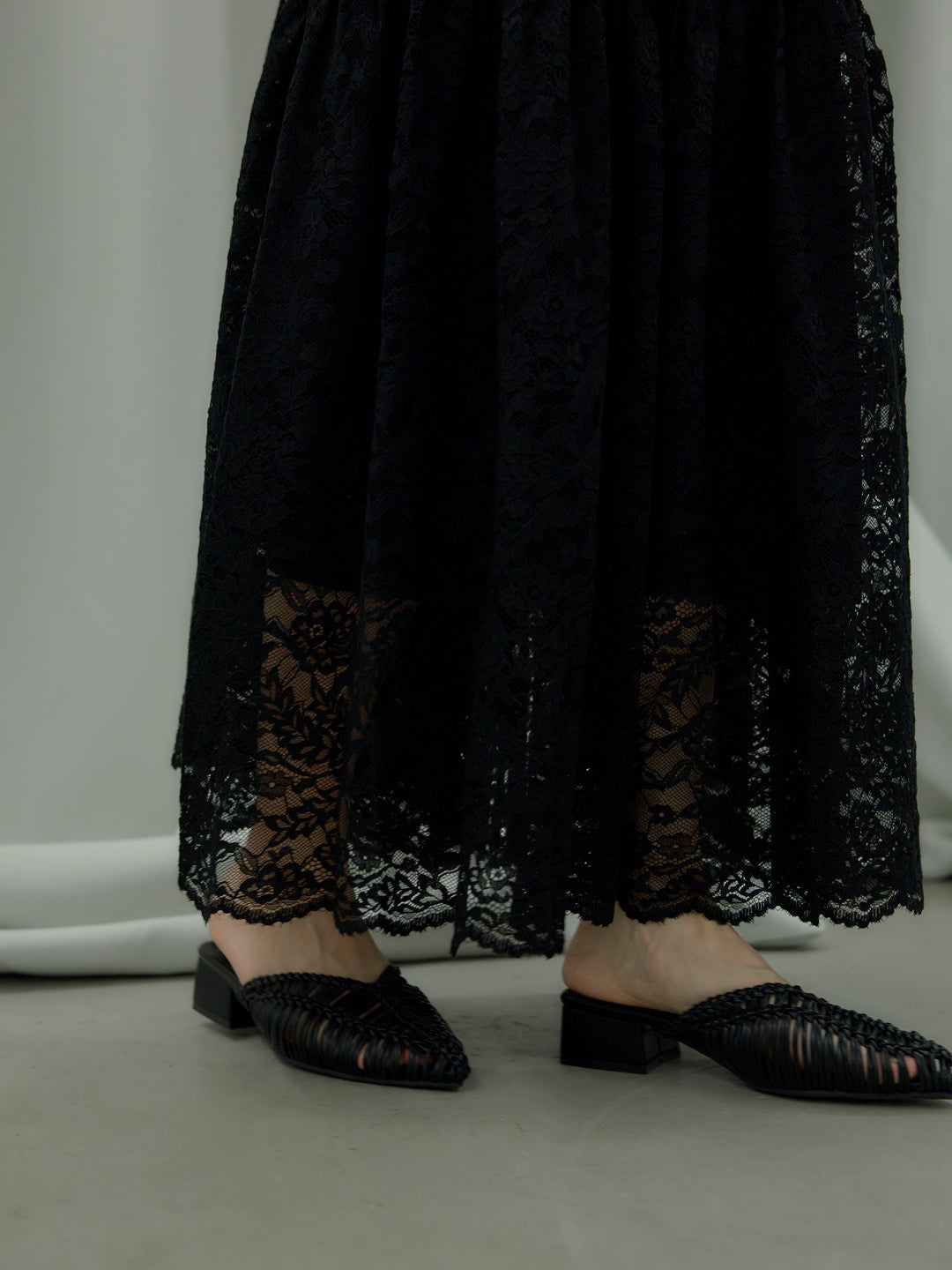 フラワーレースフレアキャミドレス