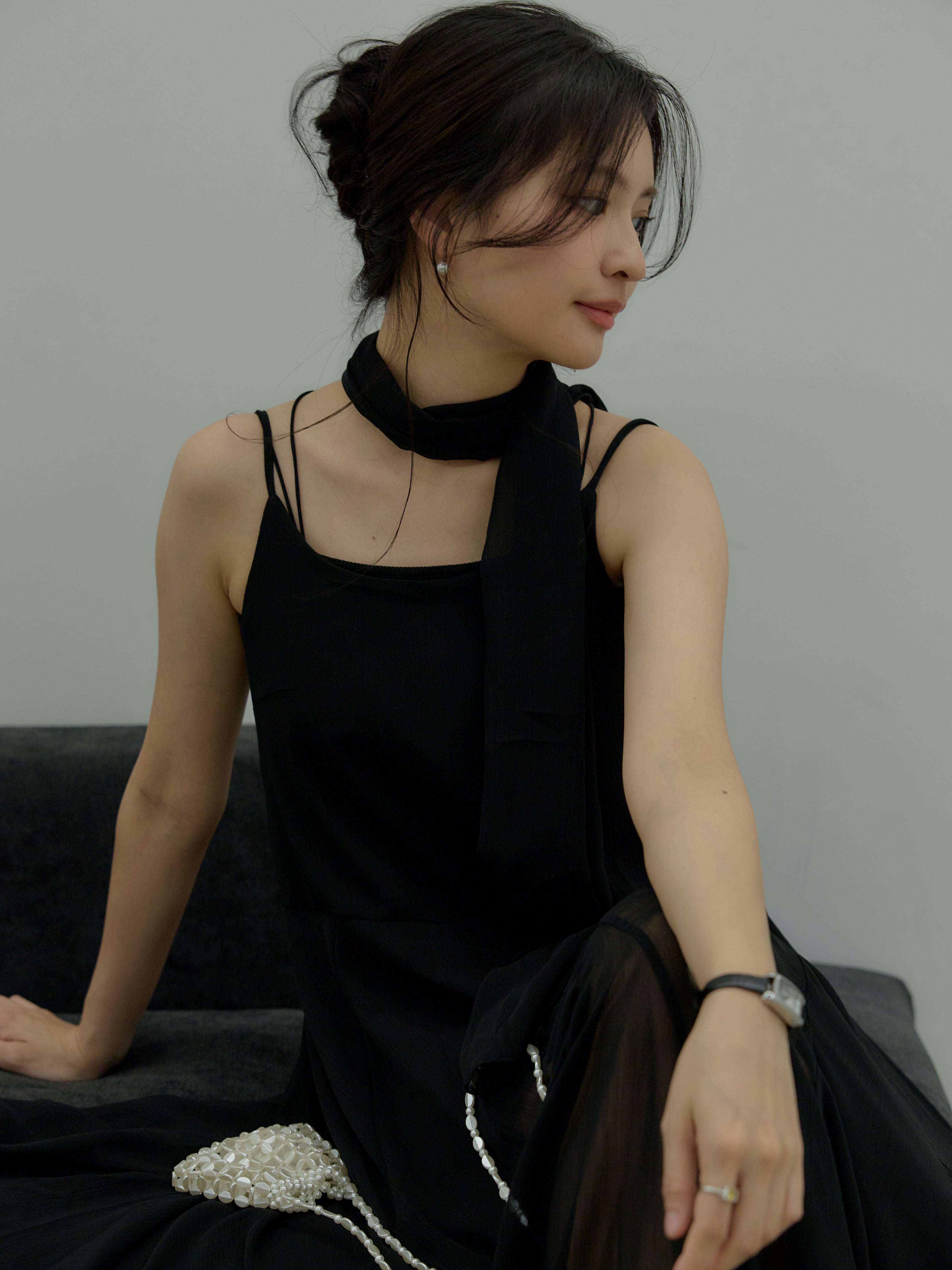 タイ付きシフォンラッフルキャミワンピース – nairo