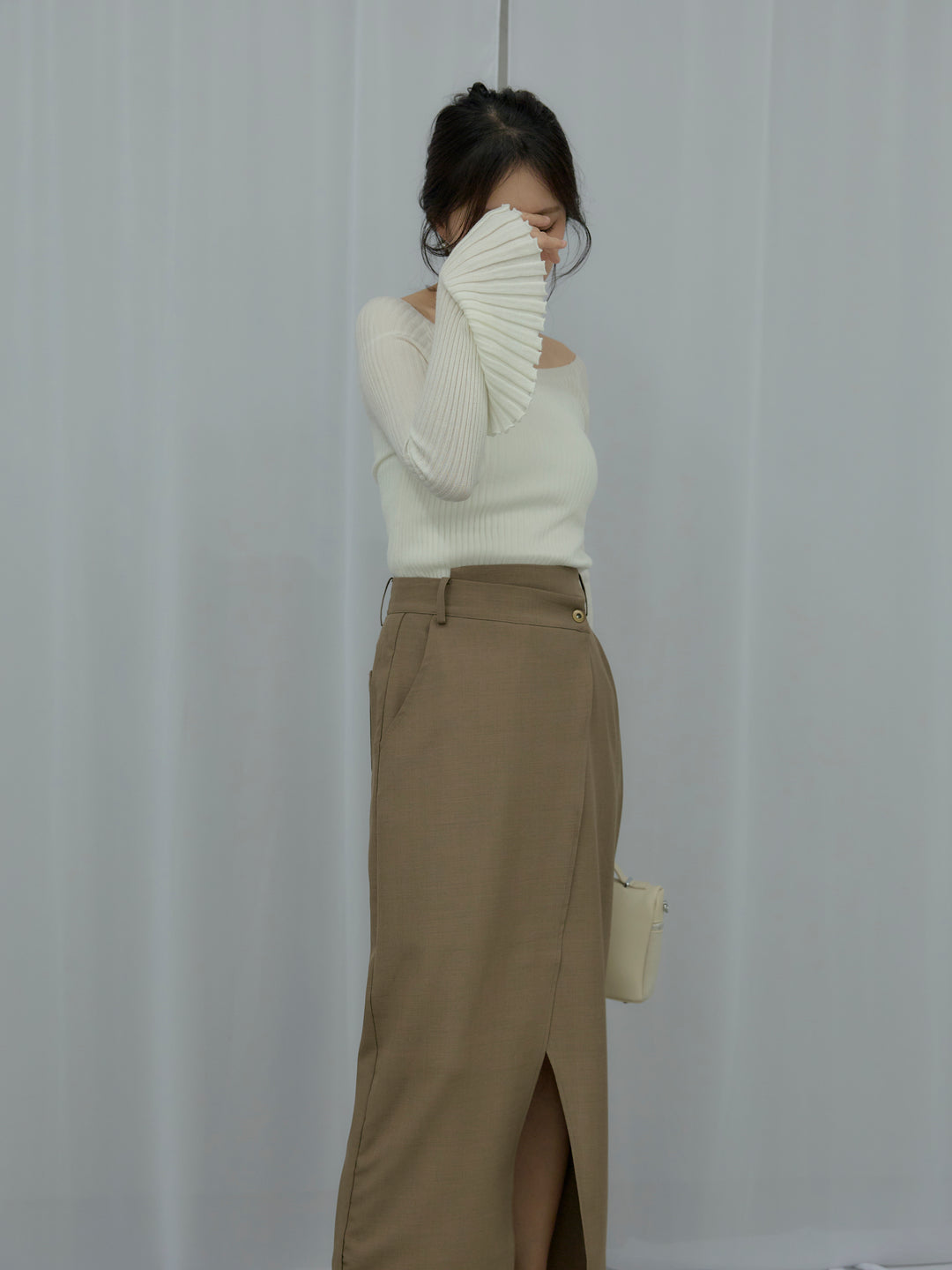 フロントラップスリムスカート
