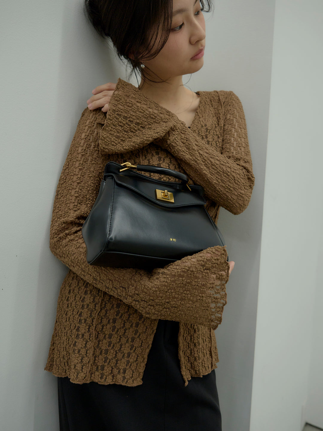 【SET】カットレースVネックカーディガン+【Essential】Authentic pencil skrt(2set)