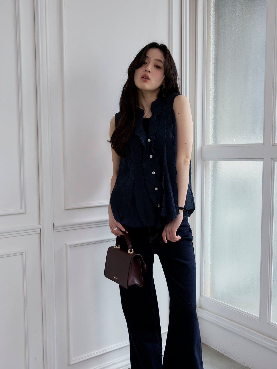 シアーフリルノースリーブブラウス