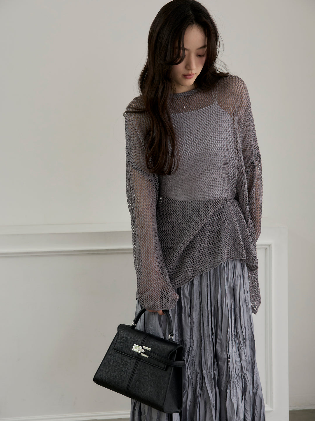 【SET】リネンタッチメッシュルーズトップス+カットリブカップ付きバッククロスキャミソール(2set)