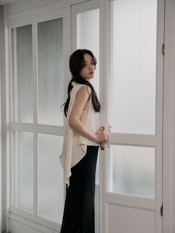 【SET】バックデザインサテンノースリーブトップス+総レースバックスリットスカート(2set)