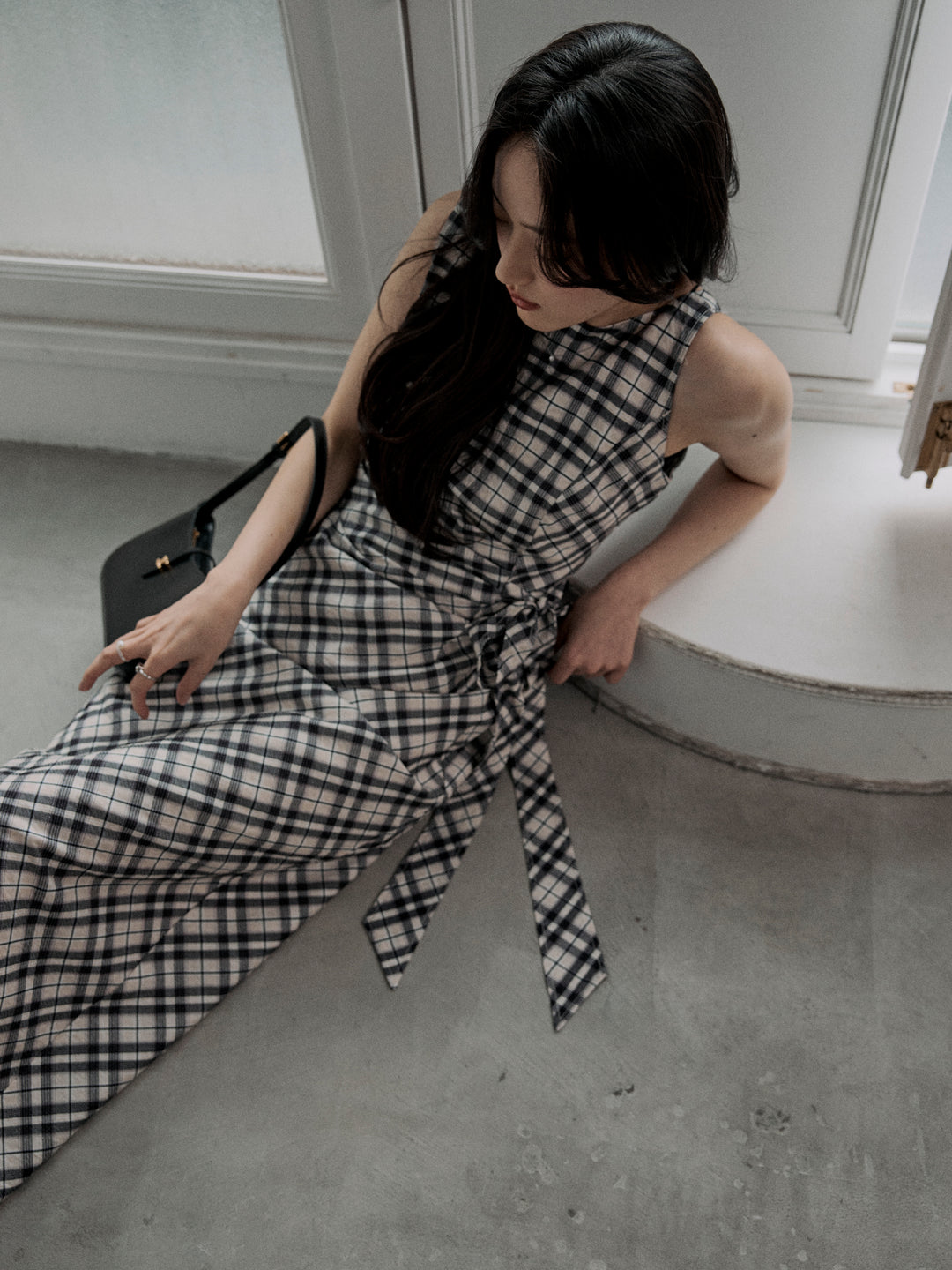 チェックドレープデザインノースリーブワンピース