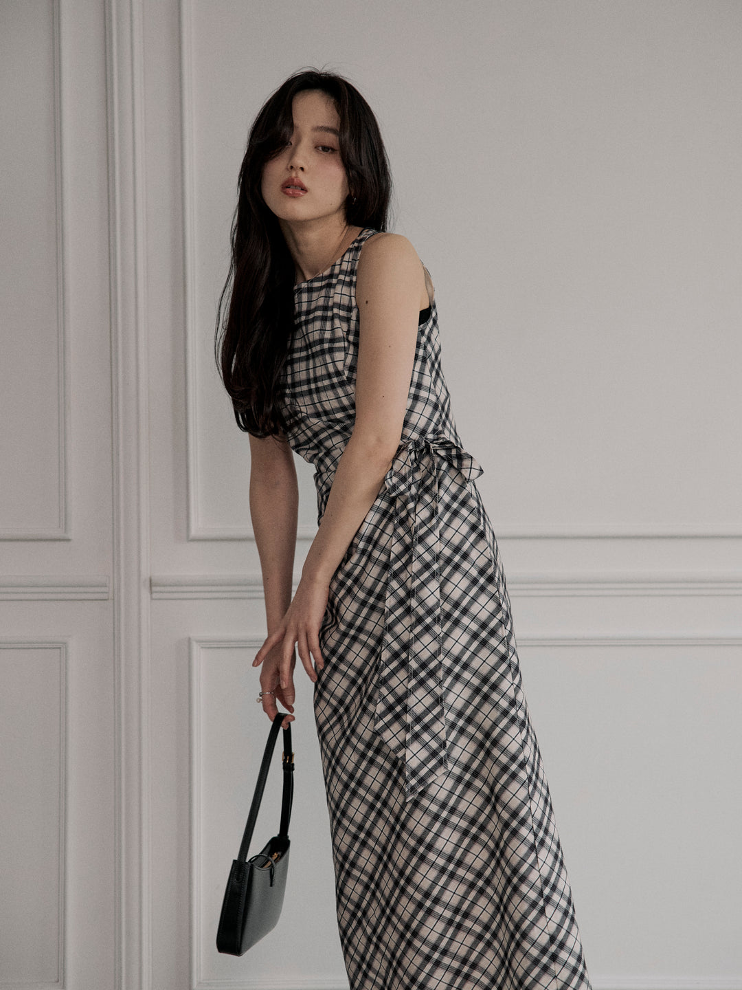 チェックドレープデザインノースリーブワンピース