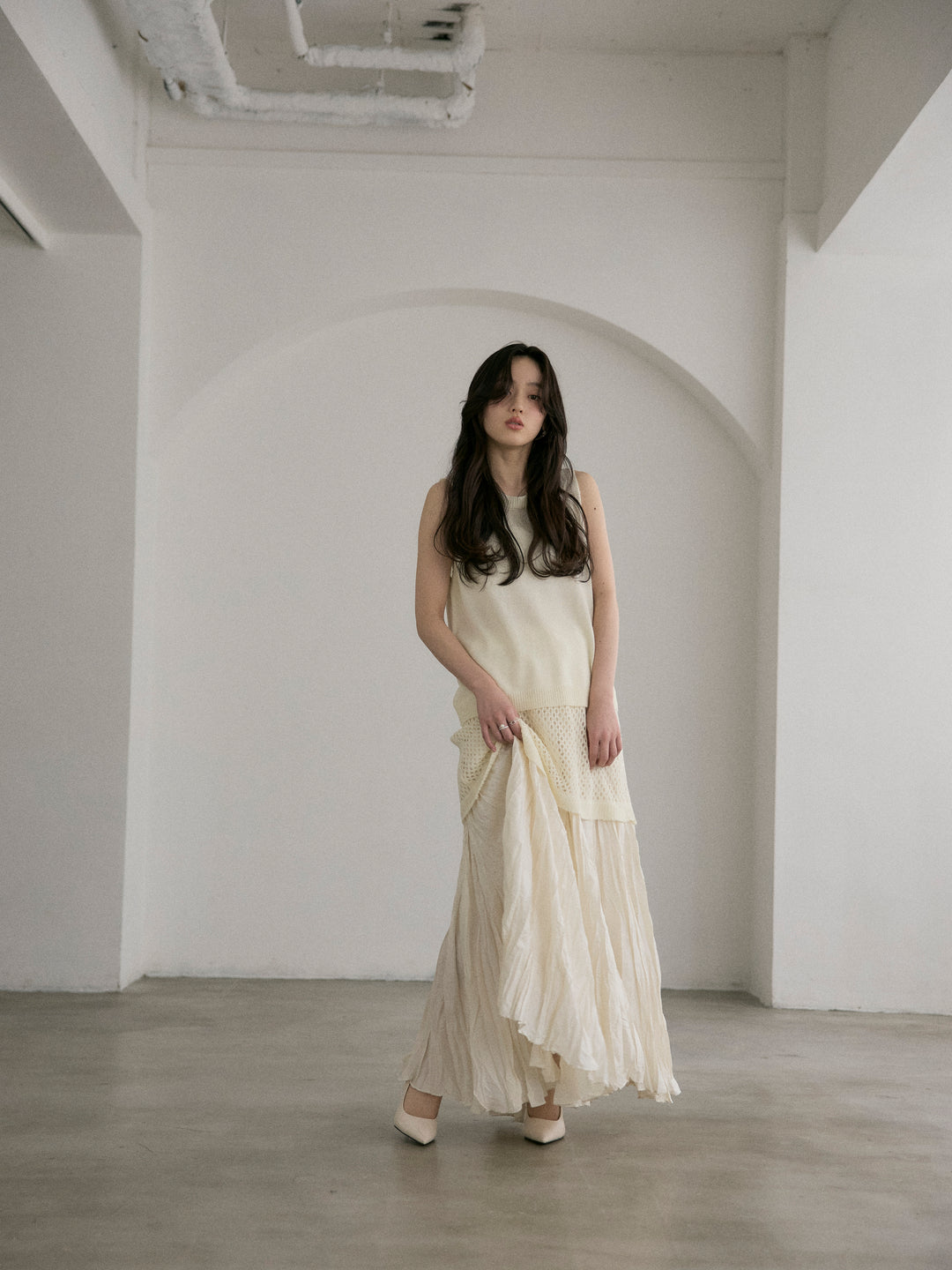 【SET】リネンタッチノースリトップス&透かし編みラップミニスカートSET+カットリブカップ付きバッククロスキャミソール(2set)