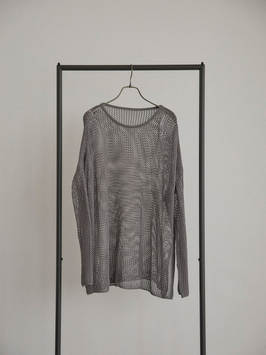 リネンタッチメッシュルーズトップス