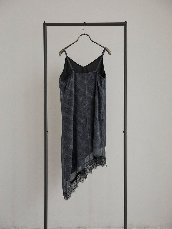 レースディテールチェックアシメキャミソール