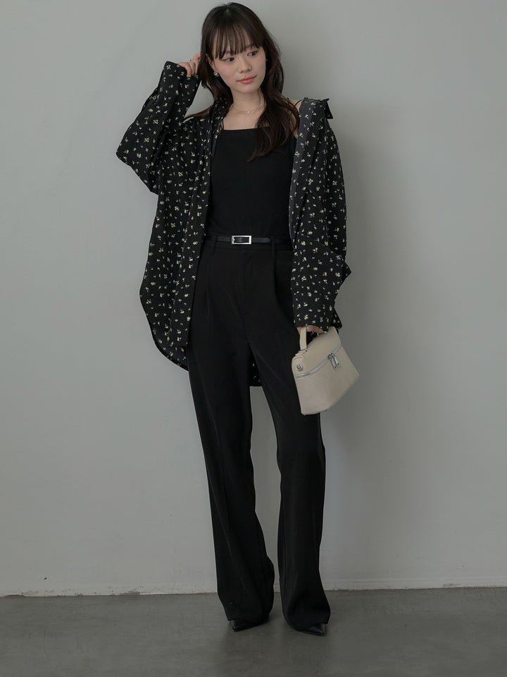 小花柄サテンオーバーシャツ