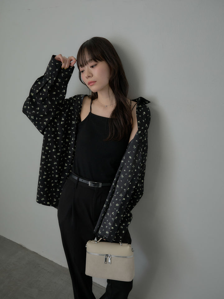 小花柄サテンオーバーシャツ