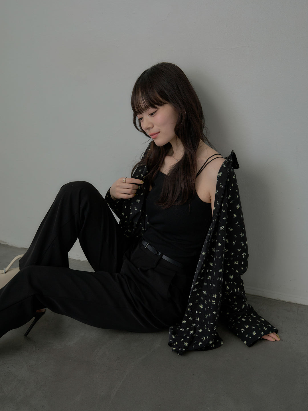 小花柄サテンオーバーシャツ