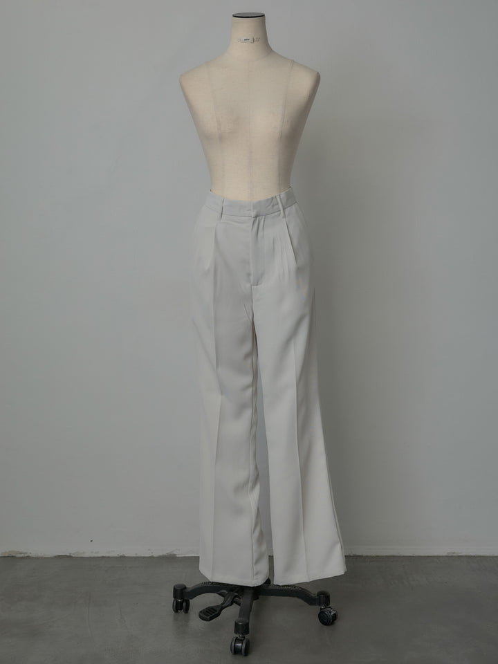 エステルツイルセミフレアパンツ