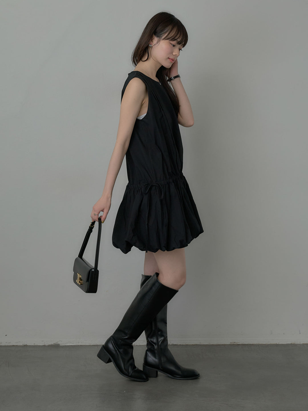 サイドリボンノースリーブバルーンミニワンピース