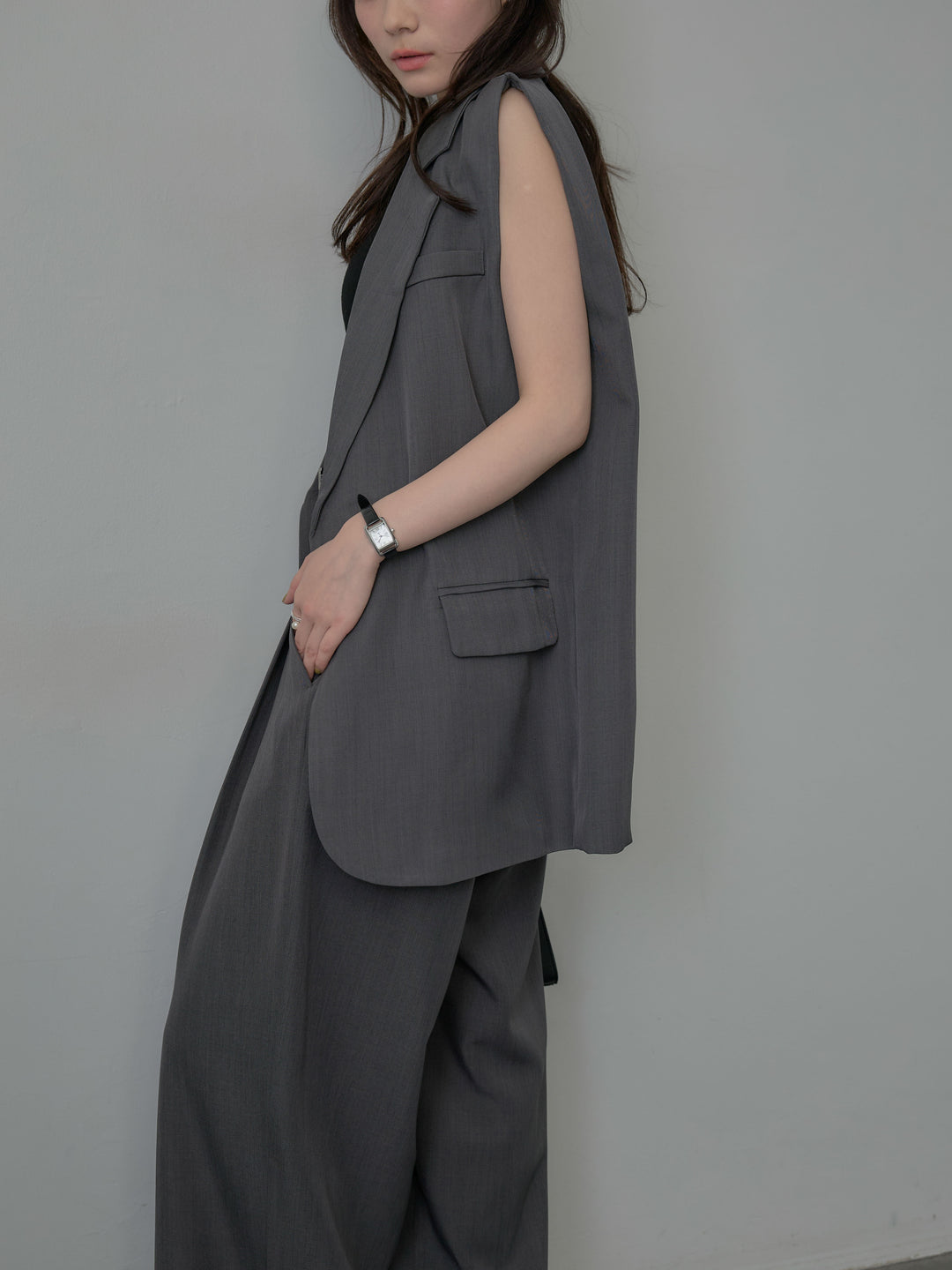 テーラードノースリーブベスト