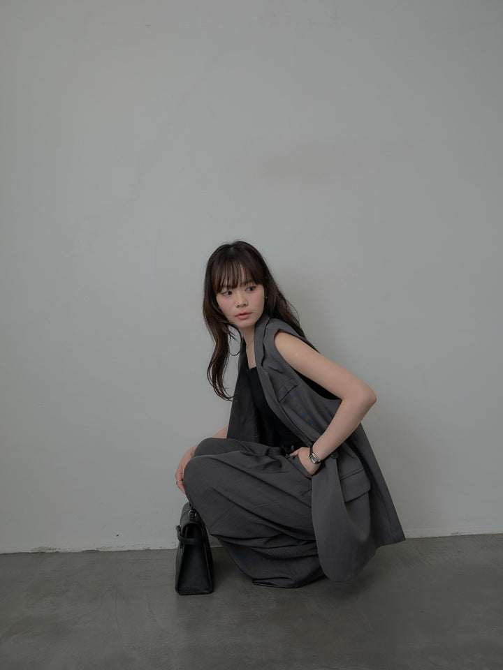 テーラードノースリーブベスト