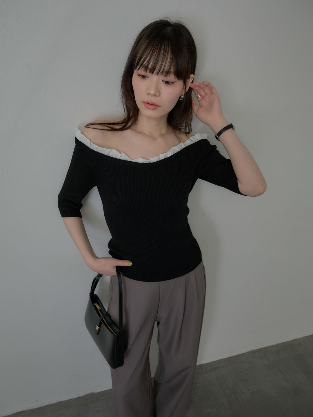 フリルドッキング5部丈オフショルトップス