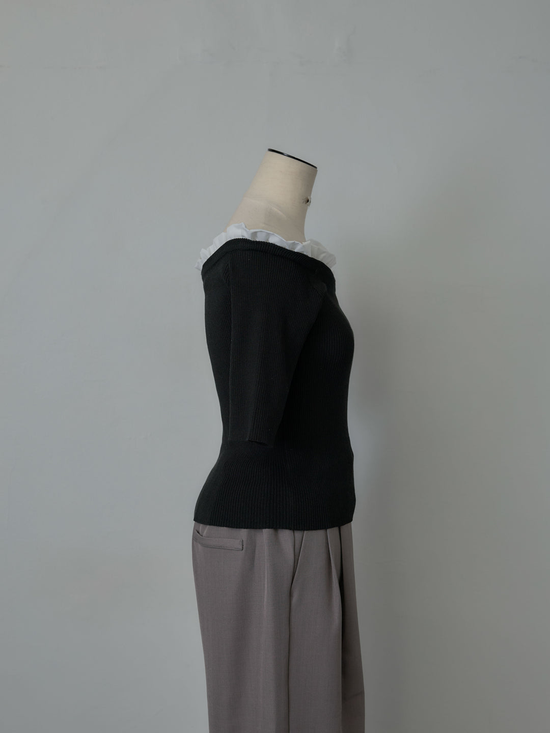 フリルドッキング5部丈オフショルトップス