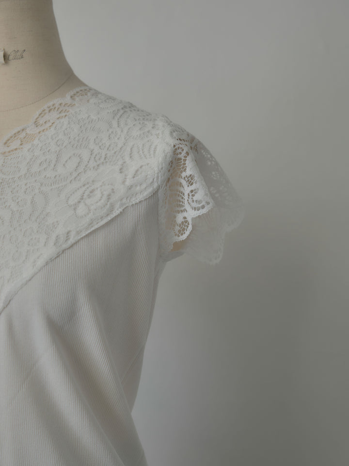 パールボタンレース切替ニットTシャツ